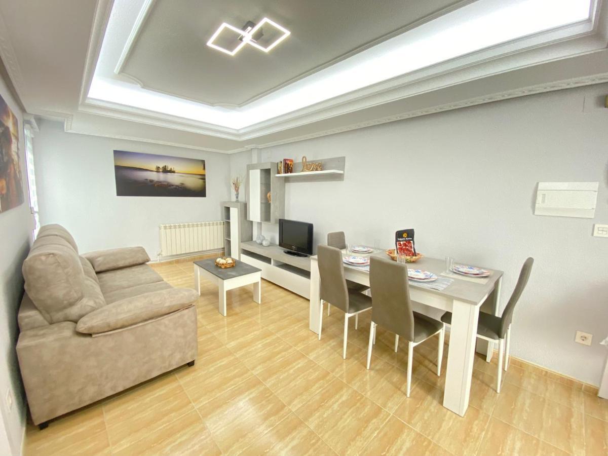 Vivienda En Pleno Centro! Calle Doctrinos 3 Salamanca Bagian luar foto